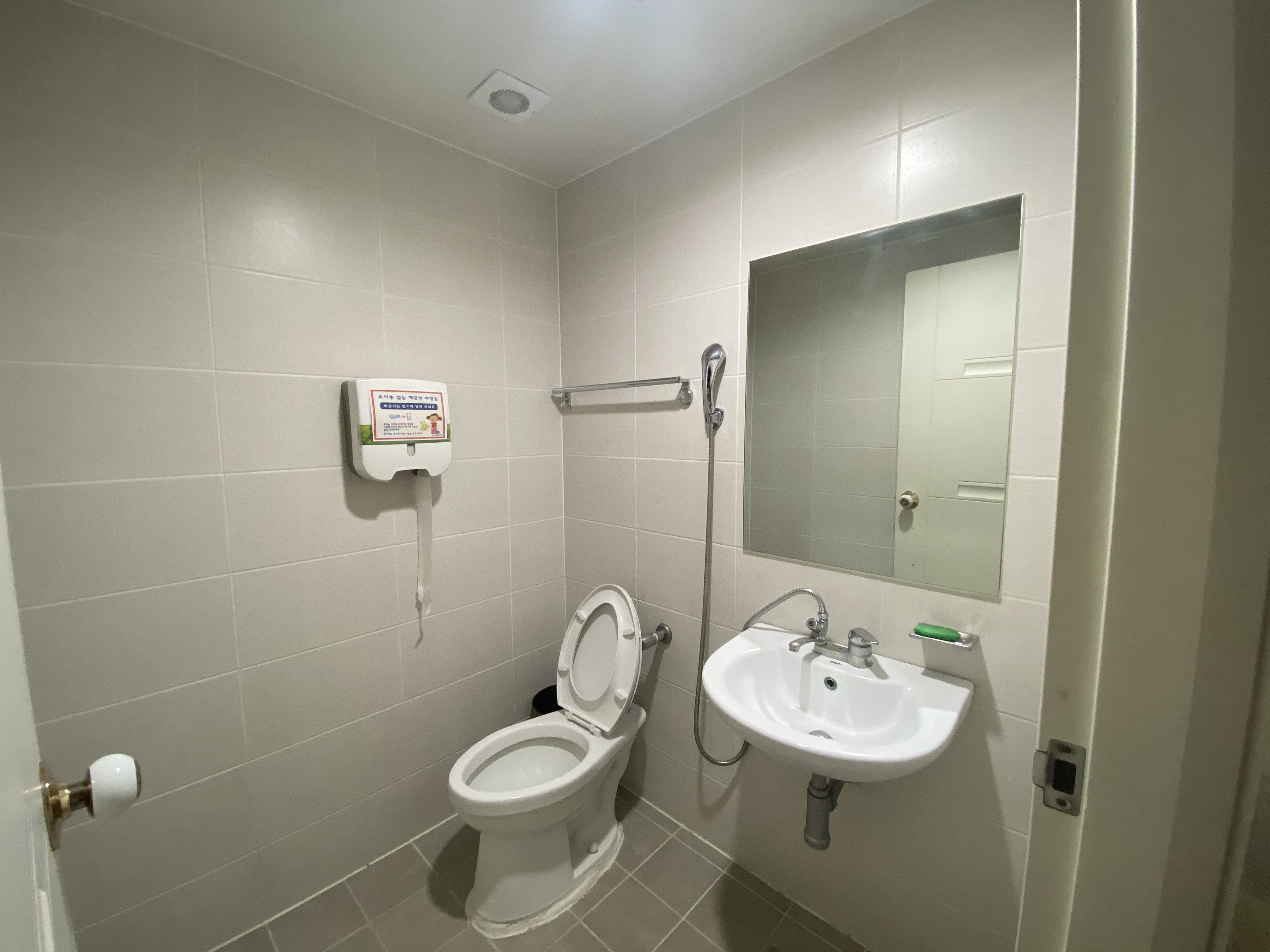 숙박시설 본관 이미지