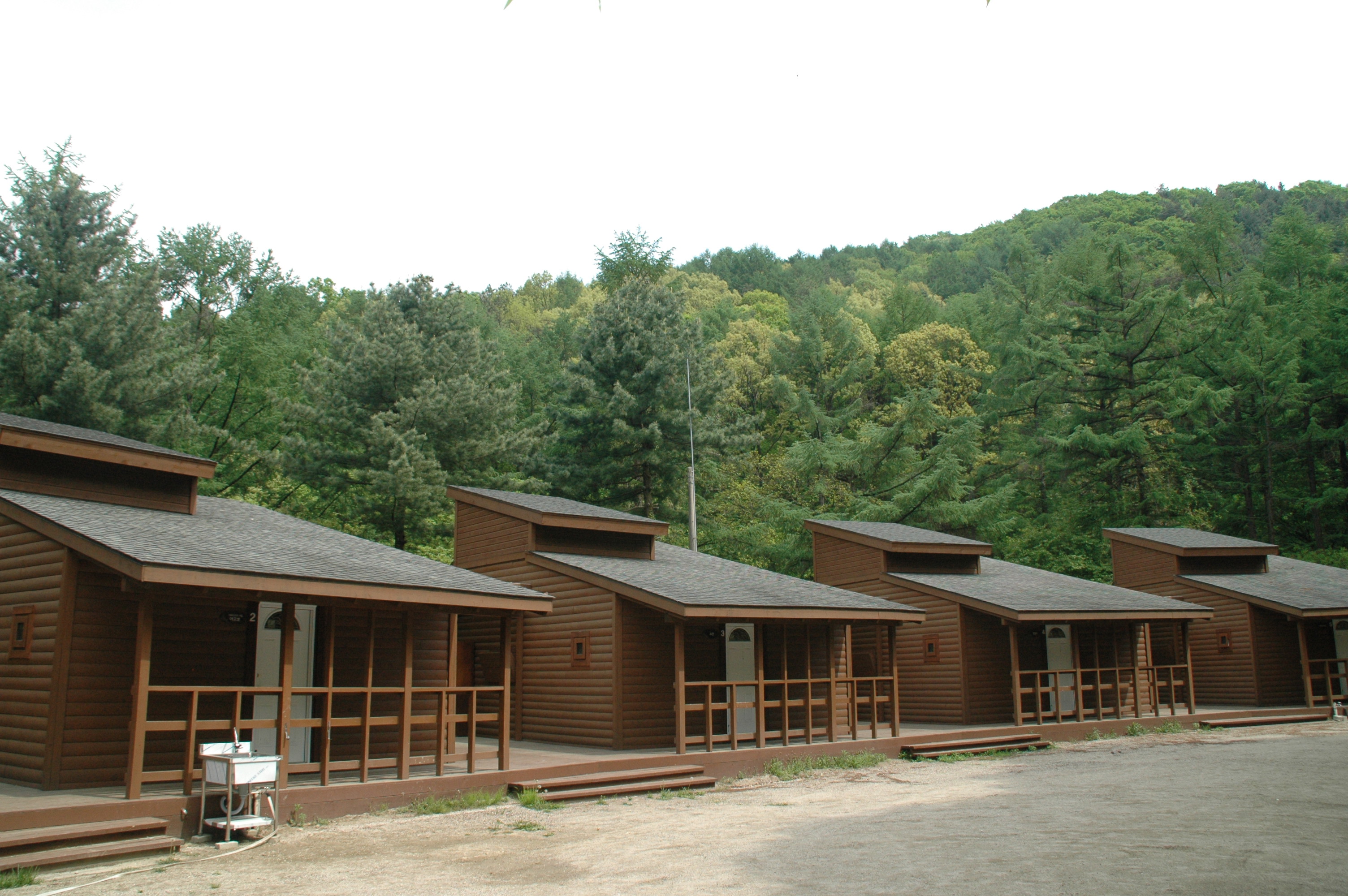 숙박시설 통나무 펜션 이미지